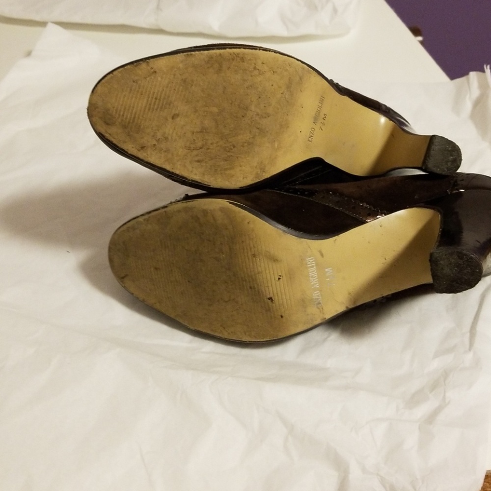 Shoes - Picture 8 of 8